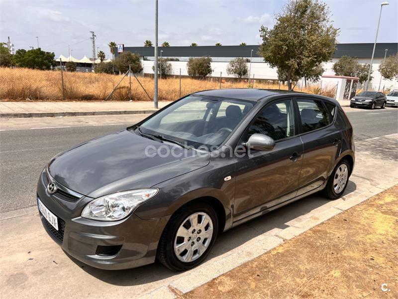 HYUNDAI i30 2.0 CVVT Premium 5p.