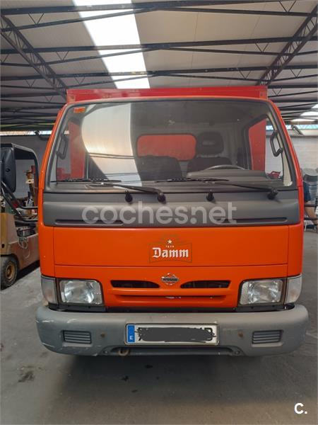 NISSAN Cabstar E TL 110.353 larga caja de aluminio 2p.