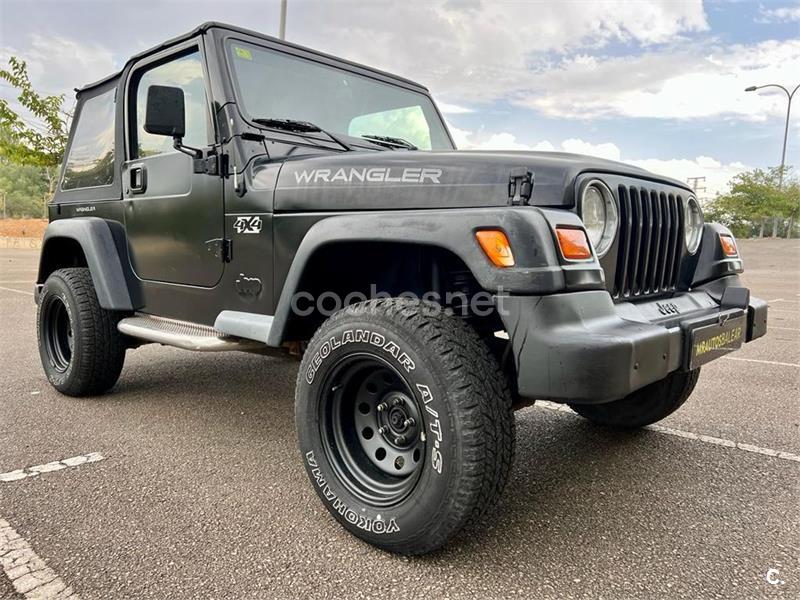 JEEP Wrangler 2.5 Techo Lona 3p.