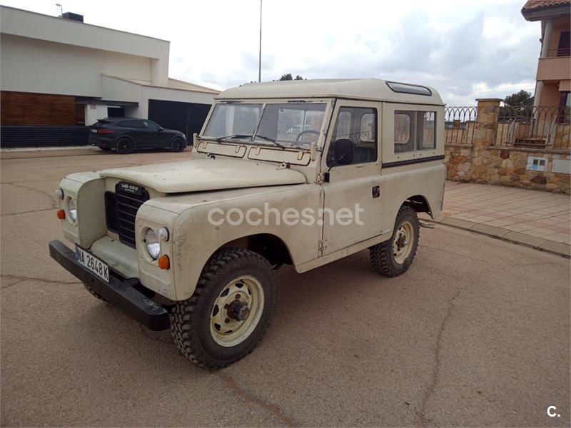 LAND-ROVER Defender 2.0 D200 SD4 90 Auto 4WD 3p.