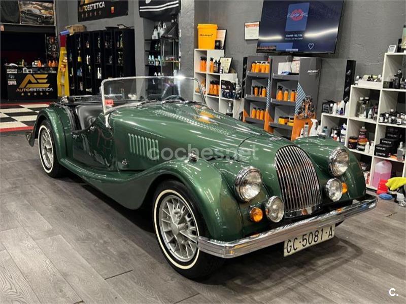 MORGAN Plus 8 PLUS 8 2p.