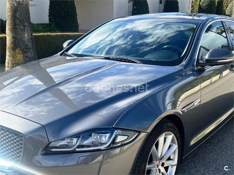 JAGUAR XJ 3.0 Diesel SWB Luxury