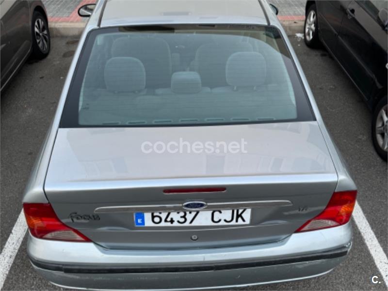 FORD Focus 1.6 GHIA 4p.