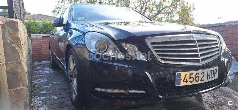 MERCEDES-BENZ Clase E E 220 CDI Blue Efficiency Avantgarde 4p.