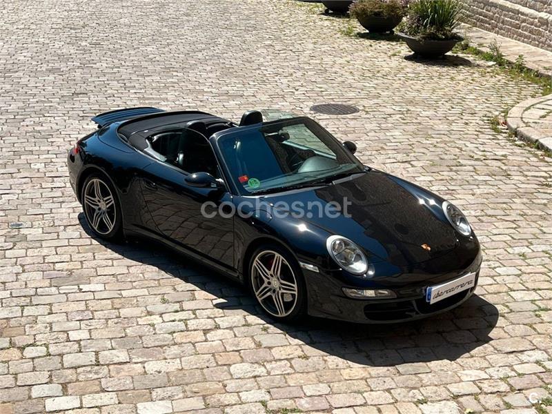 PORSCHE 911 Carrera 4S Cabrio