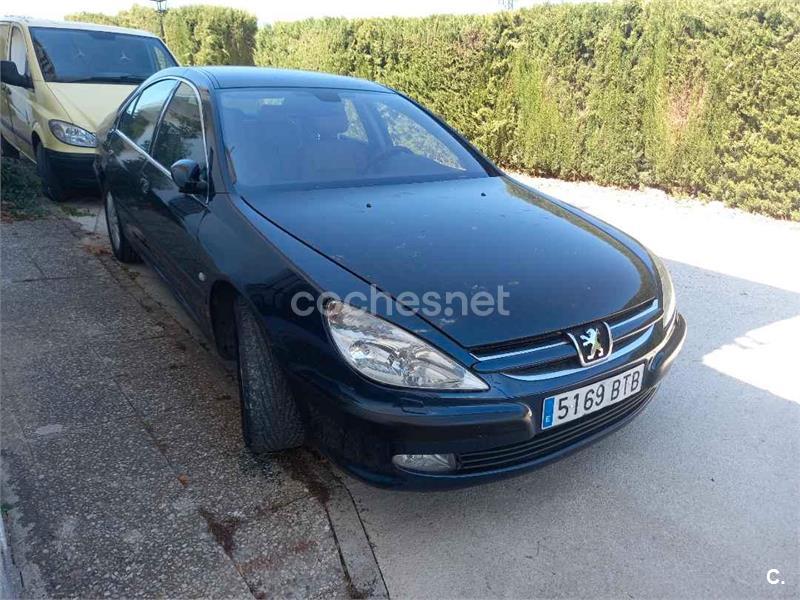 PEUGEOT 607