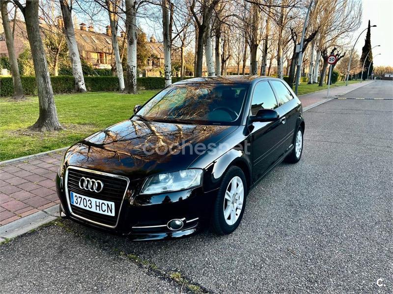 AUDI A3 1.6 TDI Attraction