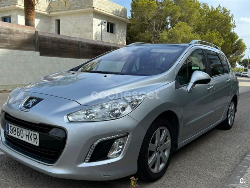 PEUGEOT 308 SW Family 1.6 eHDI 110 FAP