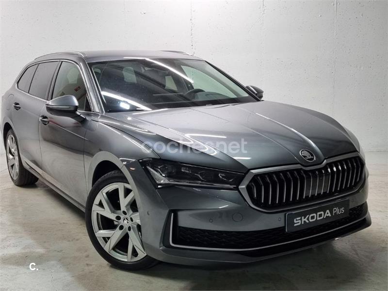 SKODA Superb Combi 1.5 TSI DSG Ambition