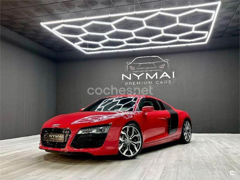 AUDI R8 4.2 FSI quattro S tronic