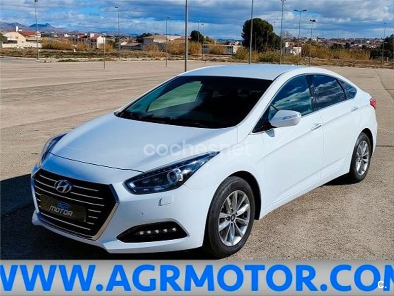 HYUNDAI i40 1.7 CRDi 104kW 141CV BDrive Tecno DCT 4p.