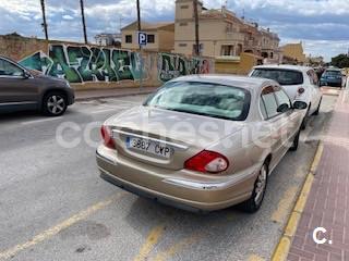 JAGUAR X-Type 2.0 V6 Executive