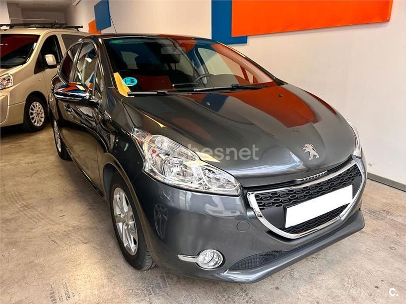 PEUGEOT 208 5P STYLE 1.2L PureTech 82