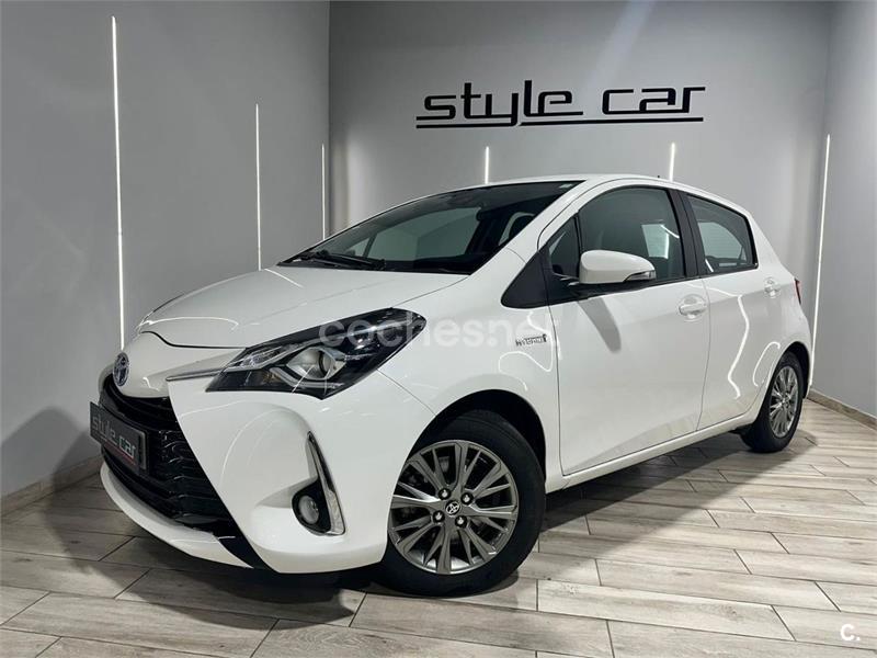 TOYOTA Yaris 1.5 Hybrid Active