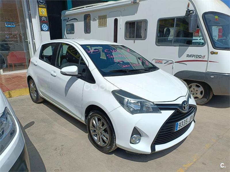 TOYOTA Yaris 1.0 70 Active