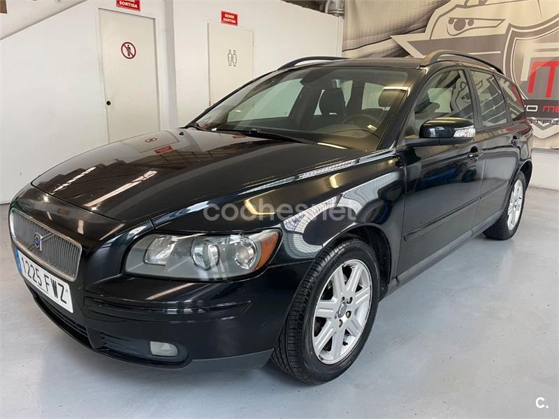 VOLVO V50 2.0D Momentum