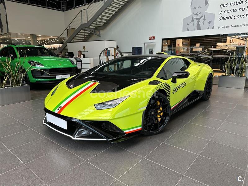 LAMBORGHINI Huracán STO