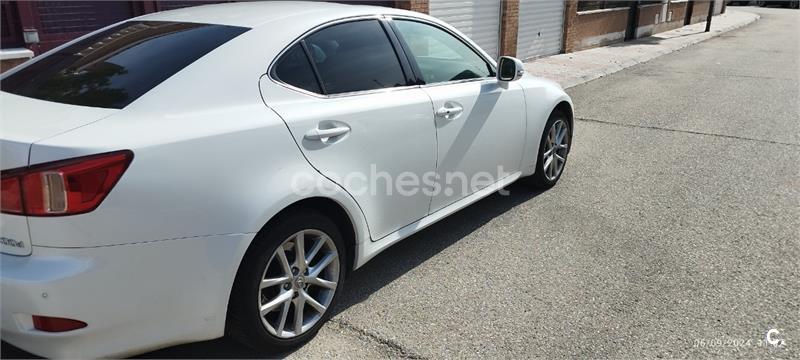 LEXUS IS 200d Premium