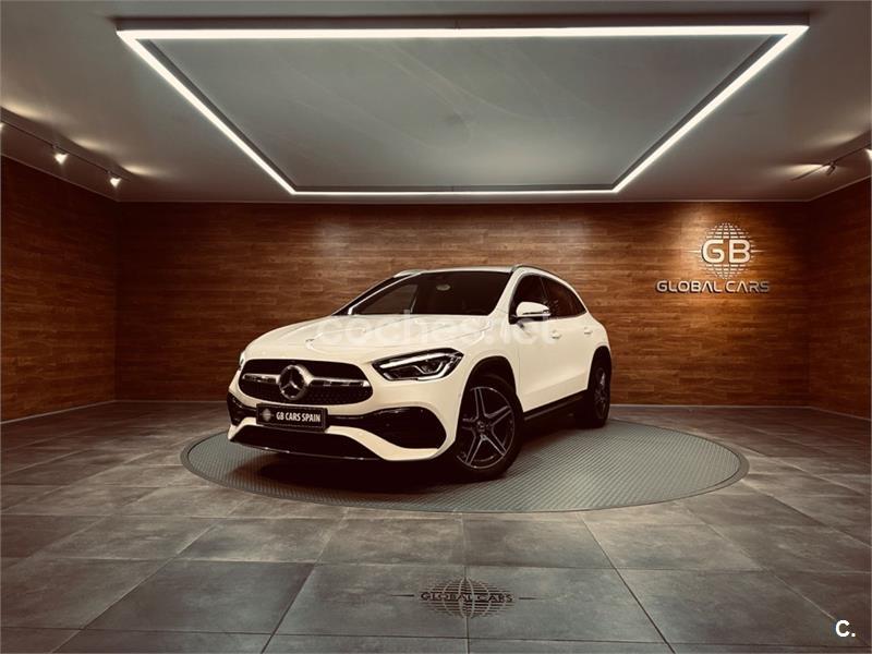 MERCEDES-BENZ GLA GLA 200 D