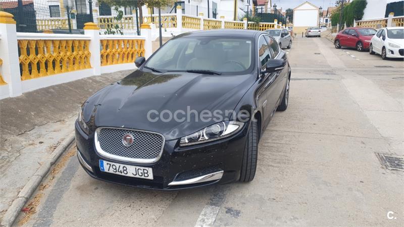 JAGUAR XF 2.2 Diesel Premium Luxury 4p.