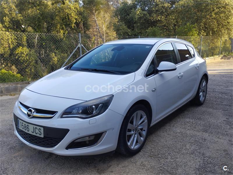 OPEL Astra 1.6 CDTi SS 136 CV Excellence 5p.