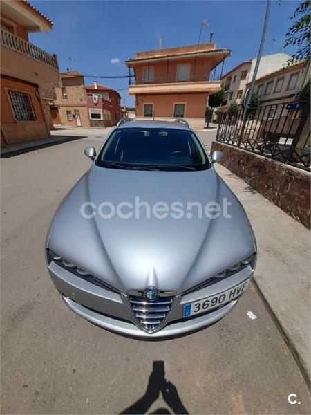 ALFA ROMEO 159 2.4 JTDM 6M SW Elegante QTRONIC