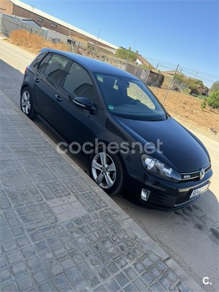 VOLKSWAGEN Golf 2.0 TDI GTD