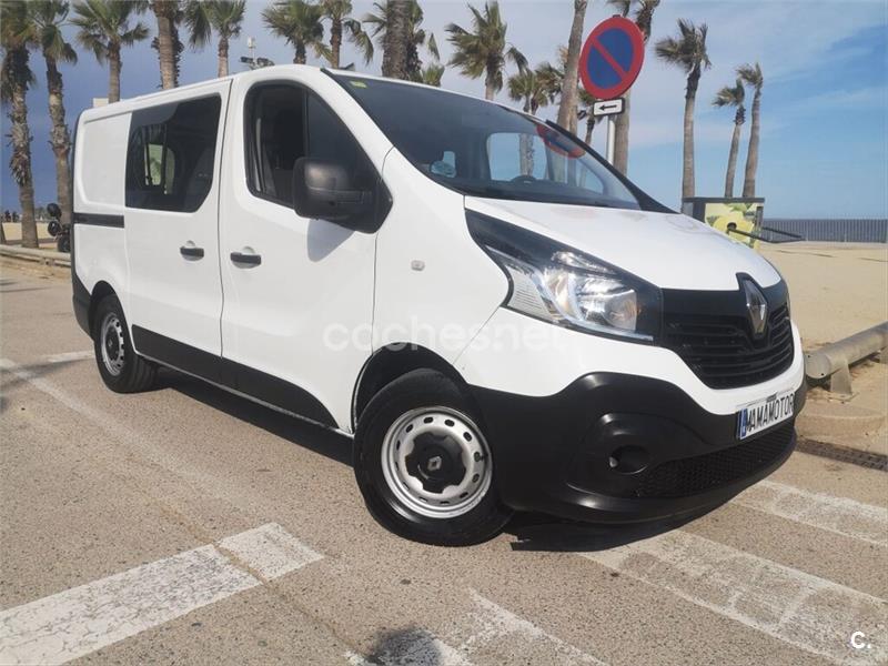 RENAULT Trafic Passenger Energy dCi 88 kW 120 CV 18 5p.