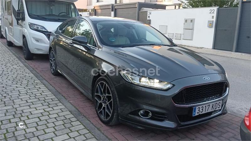 FORD Mondeo 2.0 EcoBoost 240CV PowerShift STLine 5p.