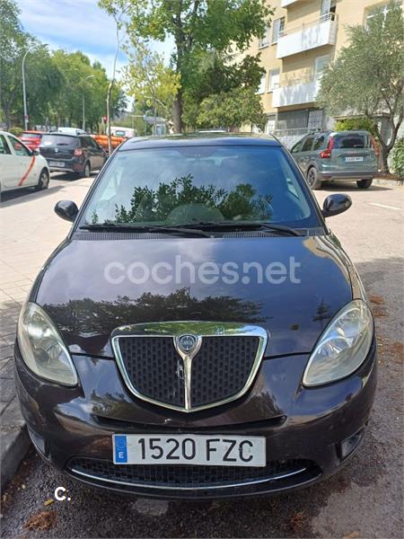 LANCIA Ypsilon 1.2 8v Oro 3p.