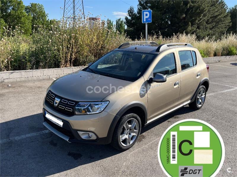 DACIA Sandero Stepway Essential 1.0 18