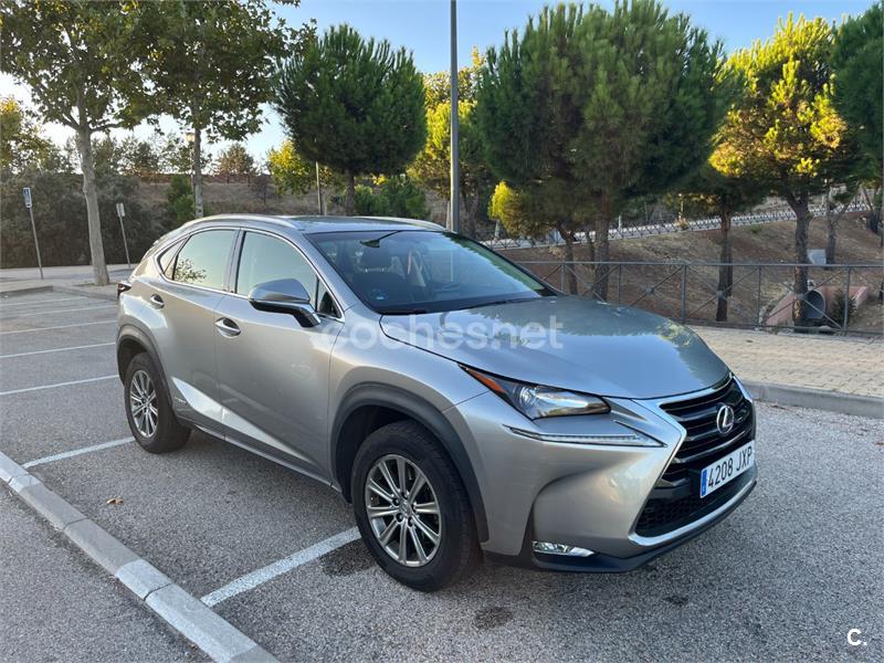 LEXUS NX 2.5 300h Business 2WD 5p.