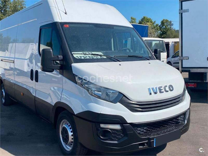 IVECO Daily 33S 12 3450 2p.