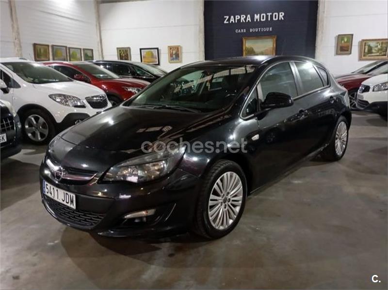 OPEL Astra 1.6 Selective 5p.