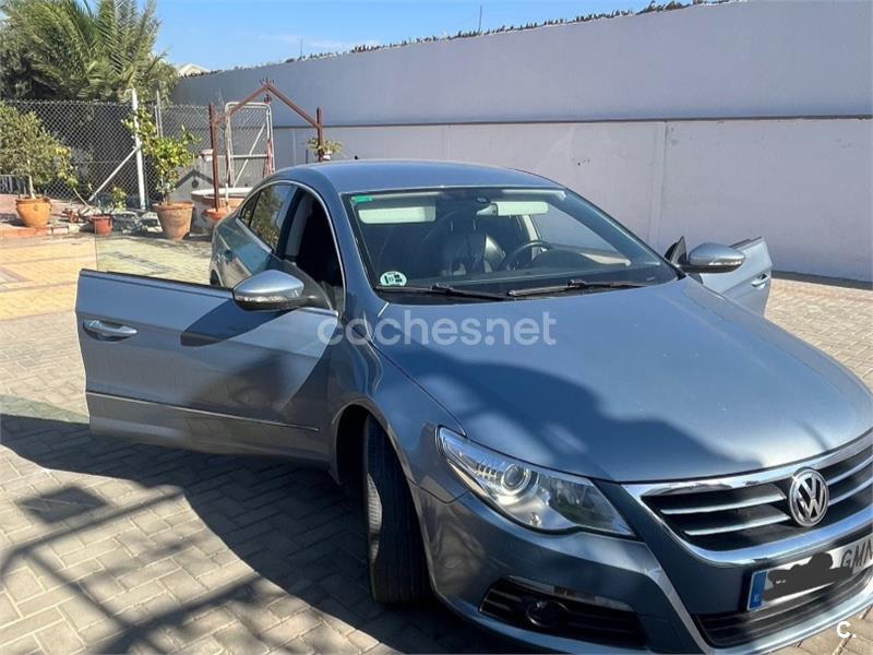 VOLKSWAGEN Passat CC 2.0 TDI DPF DSG