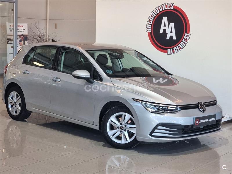 VOLKSWAGEN Golf Life 1.0 TSI 81kW 110CV 5p.