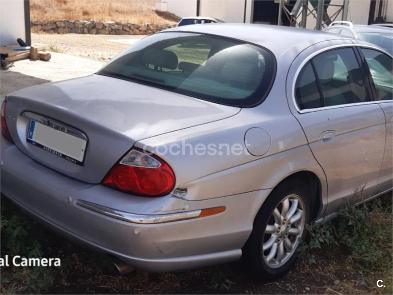 JAGUAR S-Type 2.5 V6 4p.