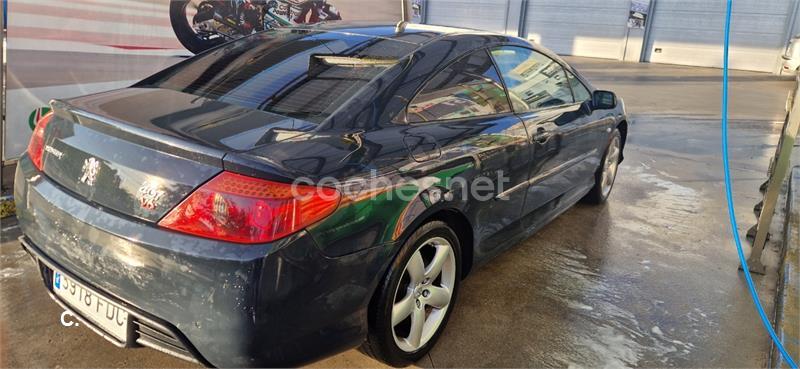 PEUGEOT 407 3.0 V6 Pack Coupe