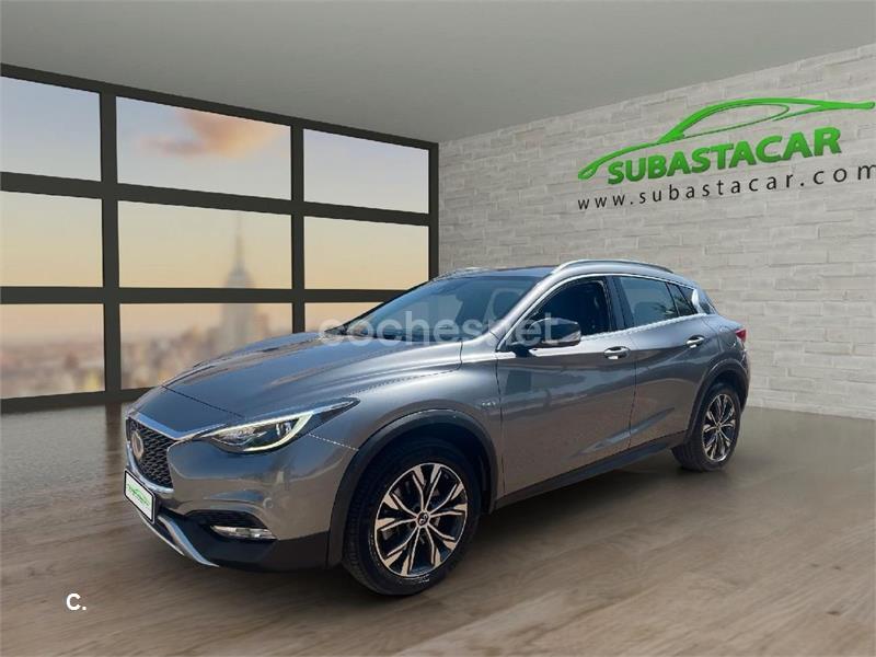 INFINITI QX30 2.2D PREMIUM 7DCT AWD