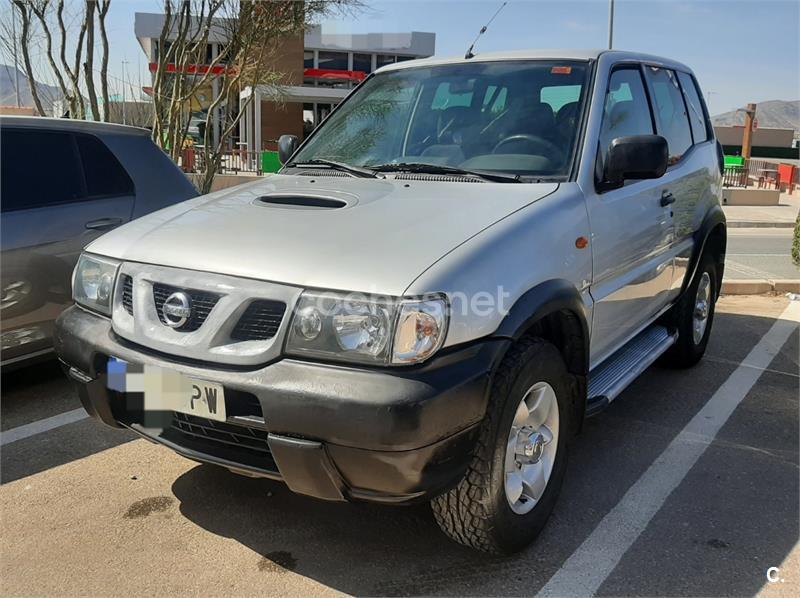 NISSAN Terrano 2.7 TDi Sport 3p 3p.