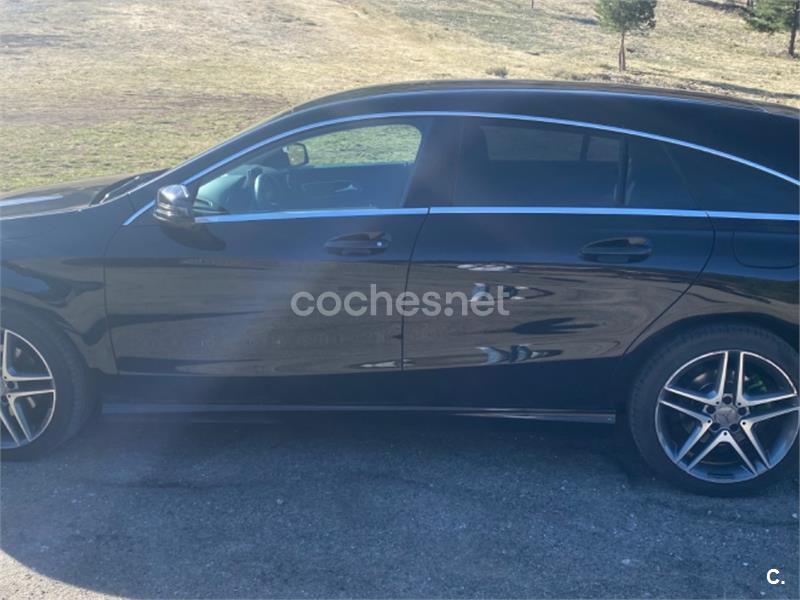 MERCEDES-BENZ Clase CLA CLA 200 d Shooting Brake