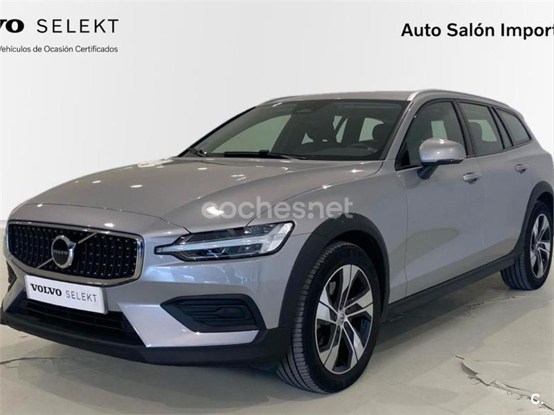 VOLVO V60 Cross Country 2.0 B4 D AWD Cross Country Core Auto