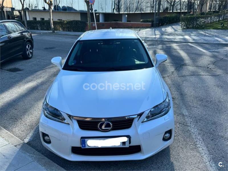 LEXUS CT 200h 5p.