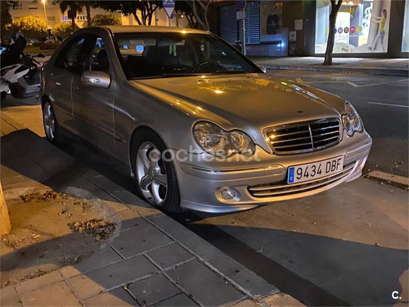 MERCEDES-BENZ Clase C C 220 CDI ELEGANCE 4p.