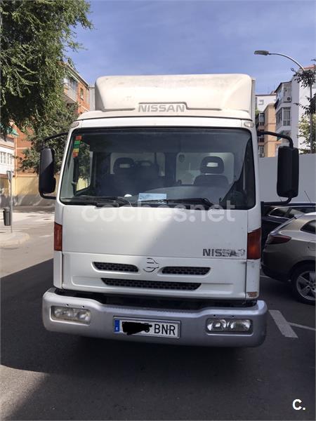 NISSAN CAMION L-35 CHASIS CABINA