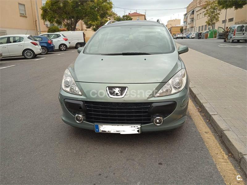 PEUGEOT 307