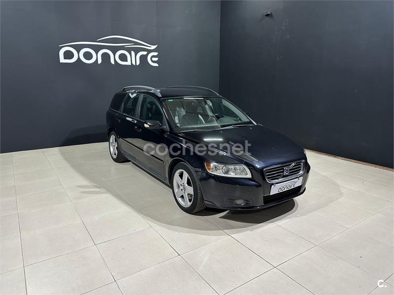 VOLVO V50 2.0D Summum