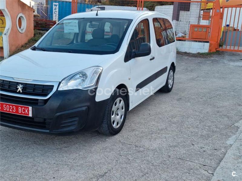 PEUGEOT Partner TEPEE Access 1.6 BlueHDi 75