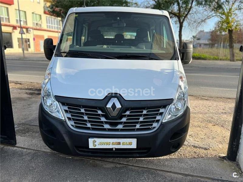 RENAULT Master 120.35 L2 H2 6 plazas