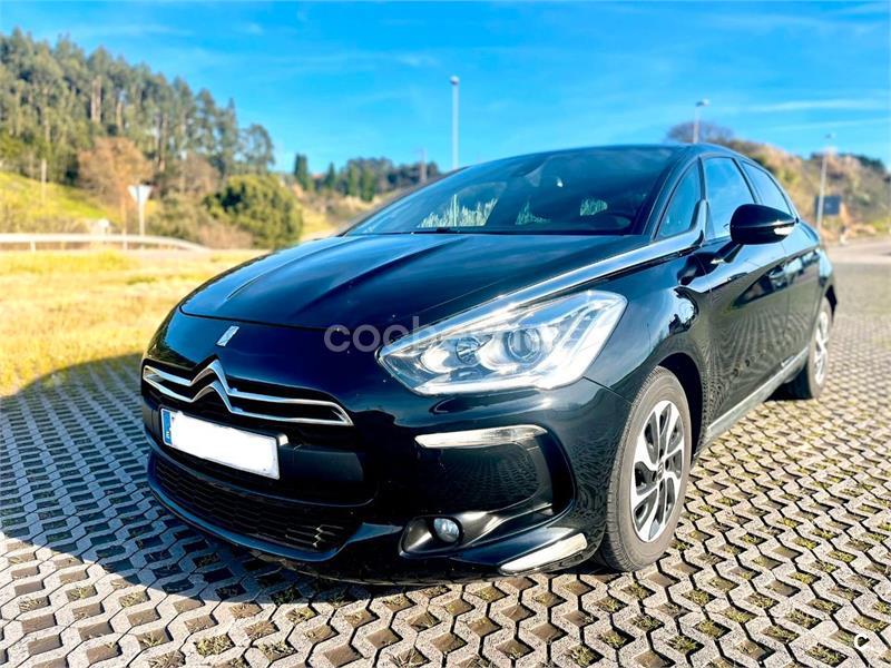 CITROEN DS5 eHDi 115cv ETG6 Style 5p.